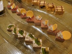 三文鱼-金海湾自助餐厅(金陵饭店)