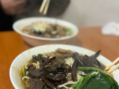 -老窦肥肠板面