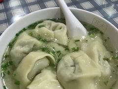 -潘国仙耳光馄饨(黄家阙路店)