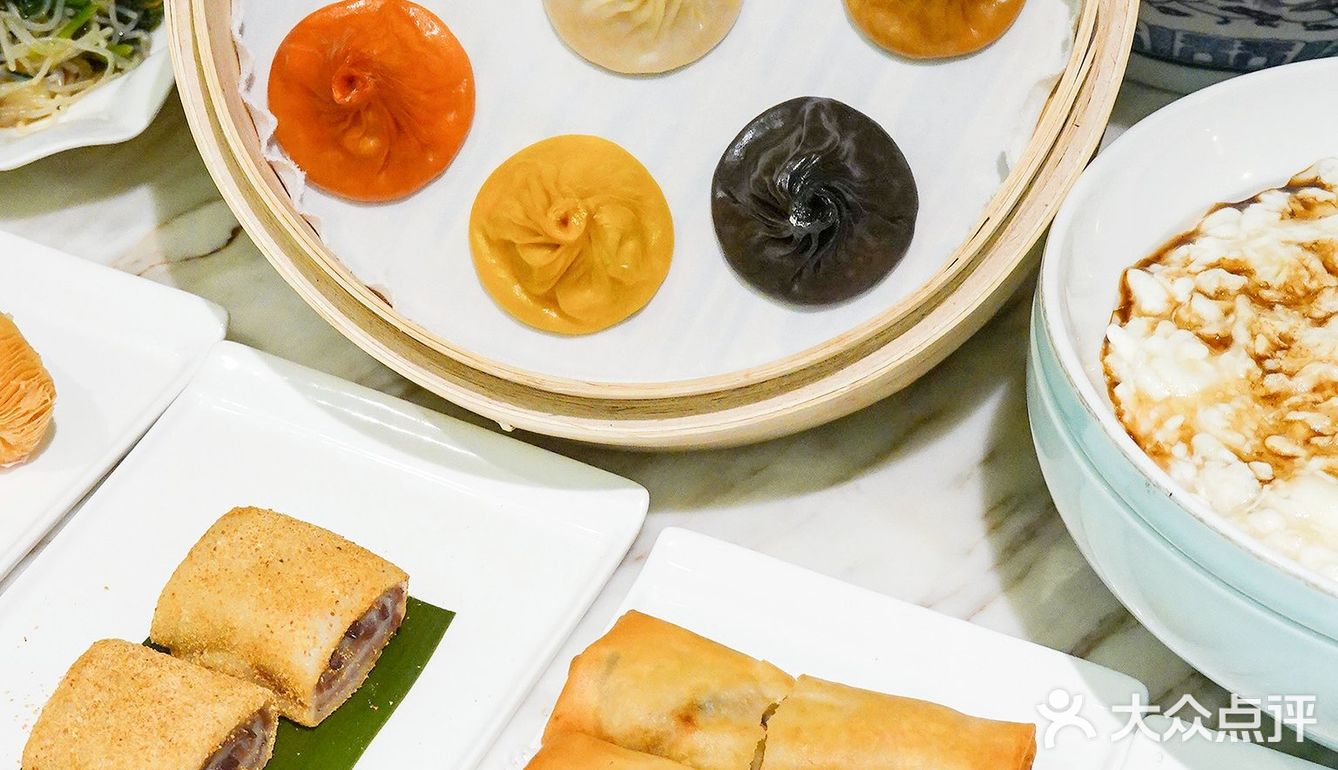 吃小笼包上瘾[调皮]八色八味小笼包绝绝子