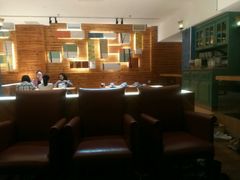 -Lia Cafe Bar Restaurant松山咖啡屋