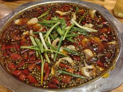 -乡土特色.冷锅鱼.牦牛肉汤锅