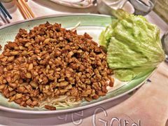 生菜包乳鸽崧-翠园(北京王府中环店)
