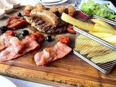 牛排拼盘-火车头法国西餐厅