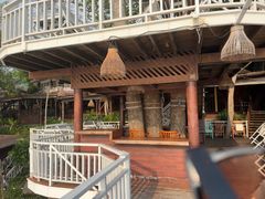 -卷心菜和避孕套餐厅(Pattaya)