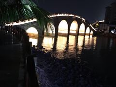 -万绿园