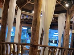 -花溪雨·森林餐厅(石基店)