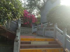 -楠柏弯休闲山庄(梨花溪店)