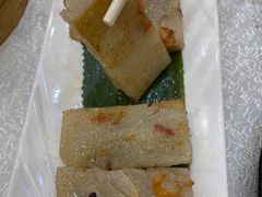 腊味香煎萝卜糕-龙的酒楼·手工早茶·顺德菜(近良路店)