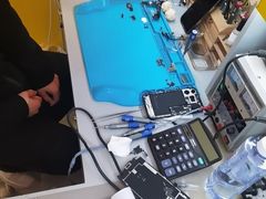 -乐邦快修手机电脑维修回收(打浦桥日月光店)