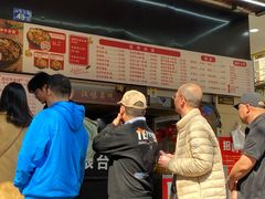 -江三王记牛杂馆(总店)