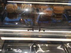 -皇冠幸福里动物奶油生日蛋糕(宗关地铁店)