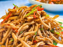 -蓝地时尚庄园(北京清河营地铁站店)