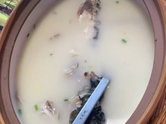 -天乐农家鱼头王(天目湖店)