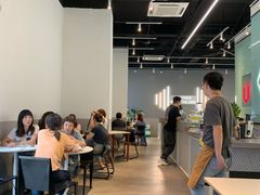 -UNI UNI(环亚凯瑟琳店)