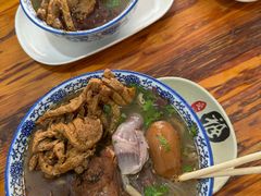 -叶新小吃店(来凤小区总店)