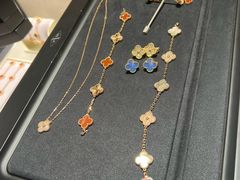 -Van Cleef & Arpels(海港城海洋中心店)