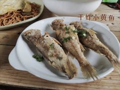 -小河无名面馆