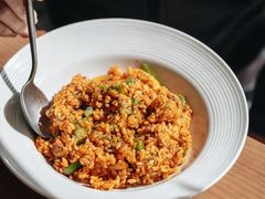 -必胜客(WOW中心城店)