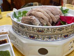 草原手把肉-德乐海蒙餐