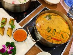 -樾餐厅泰式海鲜火锅(民歌湖店)