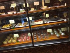 面包甜点陈列柜-马哥孛罗咖啡厅·Cafe Marco (厦门马哥孛罗东方大酒店)