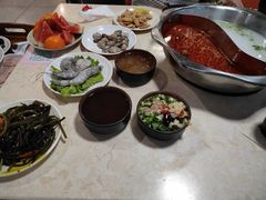 -歪小孩山野鲜货火锅店(银河名座店)