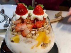 招牌优格杯-BE BRIGHT KITCHEN(正佳广场店)