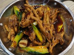 -江城燕子大排档(江汉路步行街店)