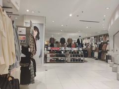 -优衣库(广州天河领展广场店)