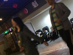 -中影荟星激光影城(西丽店)