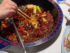 -何师傅美蛙鱼头(汉街店)
