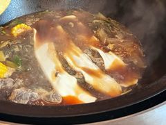 -人民公社铁锅炖·东北菜(卫国道店)