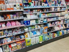 -全家便利店(署前路三店)