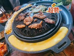 -胡悦里韩式烤肉(芝罘万达广场店)