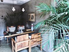 -HIGH FIVE哈福手工汉堡(桂林路店)