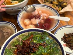 -云阿蛮云南生烫牛肉米线(奉贤路店)