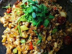 -西街夜油条·麻团包乌饭