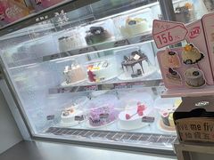 -DQ·蛋糕·冰淇淋(浦江欢乐颂店)