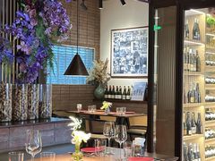 -肆海小川菜酒馆Wine Bistro (青年路店)