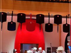 -城市大道红炉披萨烘焙坊