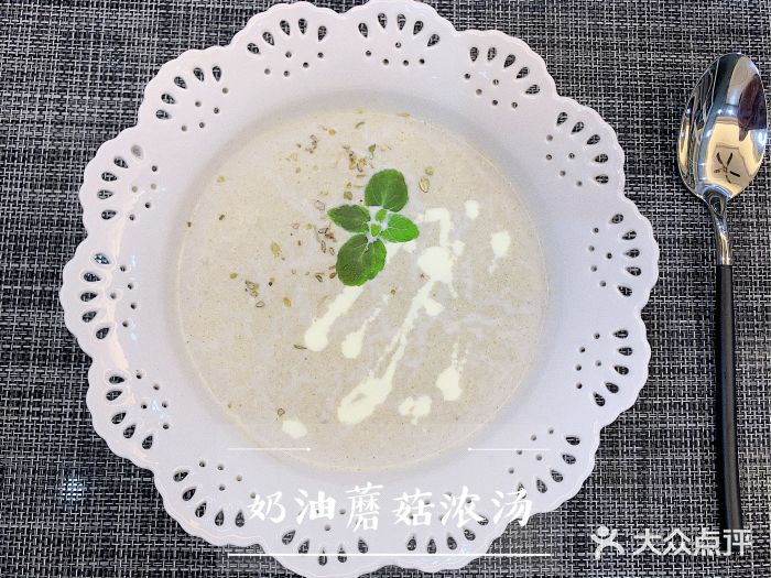 松山湖南湖湾露营营地图片