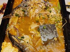 -夯鱼烤鱼·尔滨地标美食(国展店)