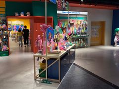 -燕莎奥特莱斯购物中心