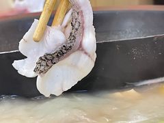 涮好的斑鱼肉-京门活鱼馆·鱼火锅(百子湾（原红庙）店)