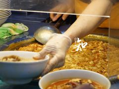 -亚王咖喱鸡米粉面