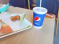 -德克士(胜利店)