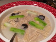 -谭厨中山传家菜.乳鸽.脆鲩鱼(华强北中航城店)