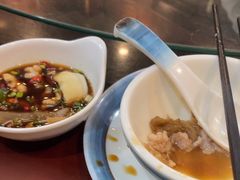 -老来福·非遗酸汤兔(凯旋路店)
