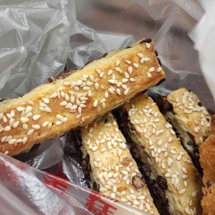 泰国红豆酥(胭脂路店)-"5.14日 天气 刚下过大雨 下午3点 .